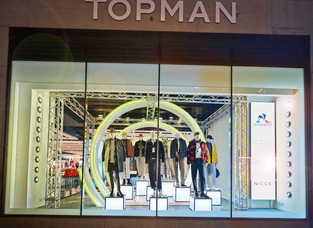 Bespoke Custom & Large Scale Retail Display Props for Shops